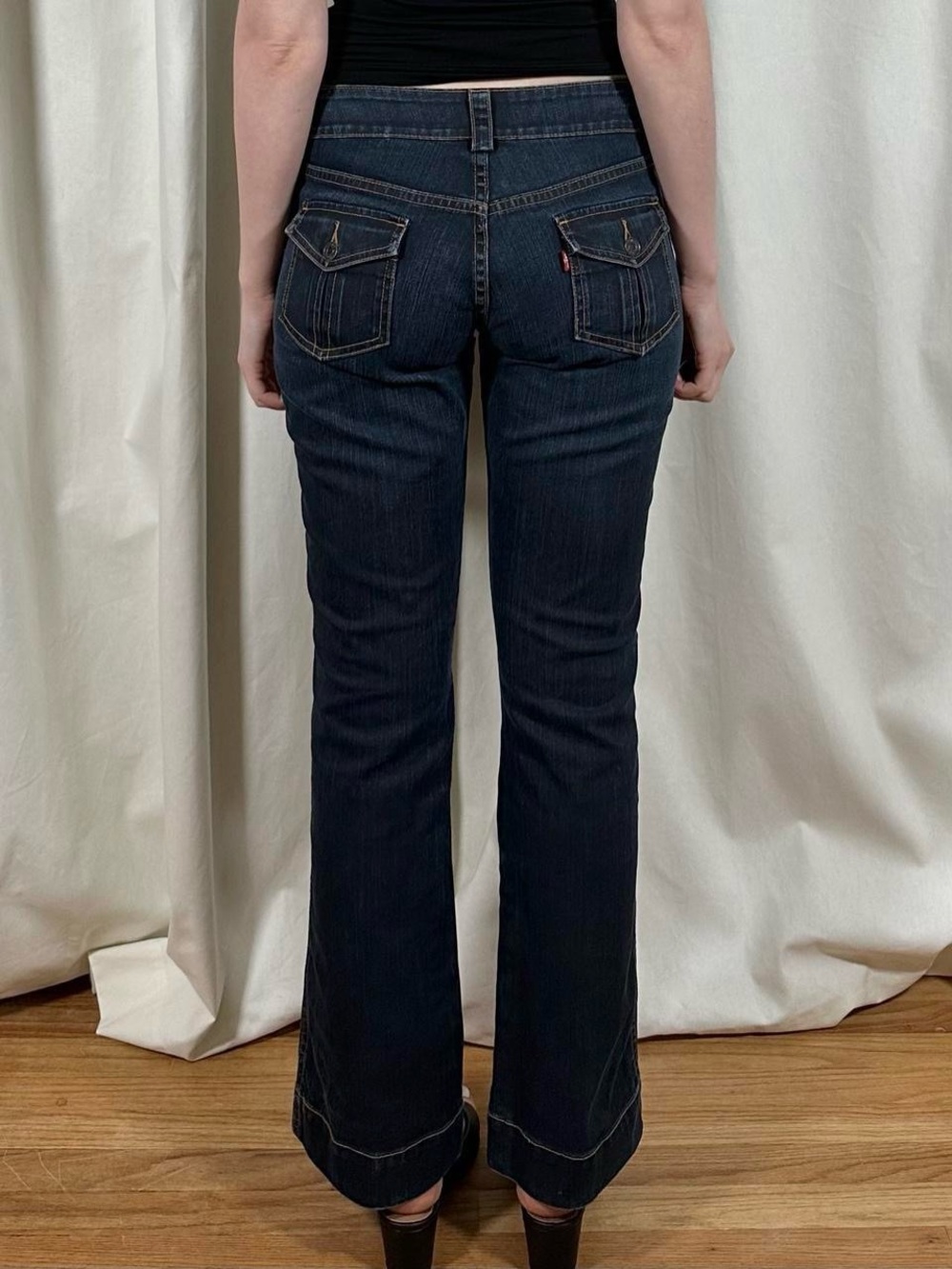 Levi's Flap Pocket Bootcut Jeans - Picture 4 of 8
